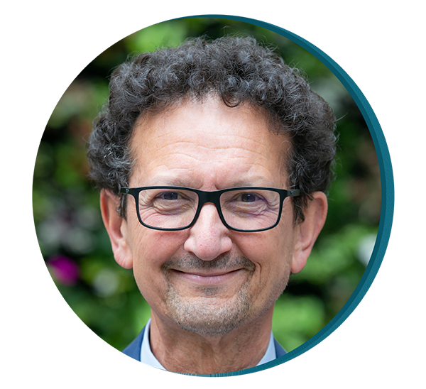 Professor Ahmet Fuat